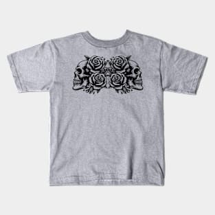 skulls and roses Kids T-Shirt